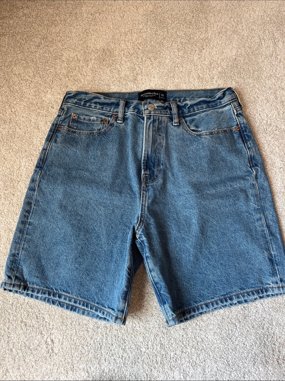Abercrombie & Fitch Men's Medium Blue Denim Shorts
